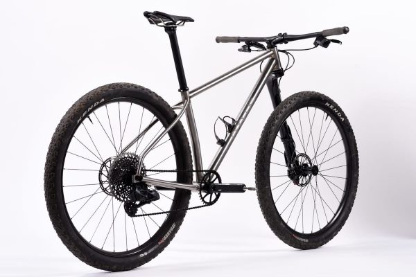 mawis-titan-bikes-mtb_lefti - 2